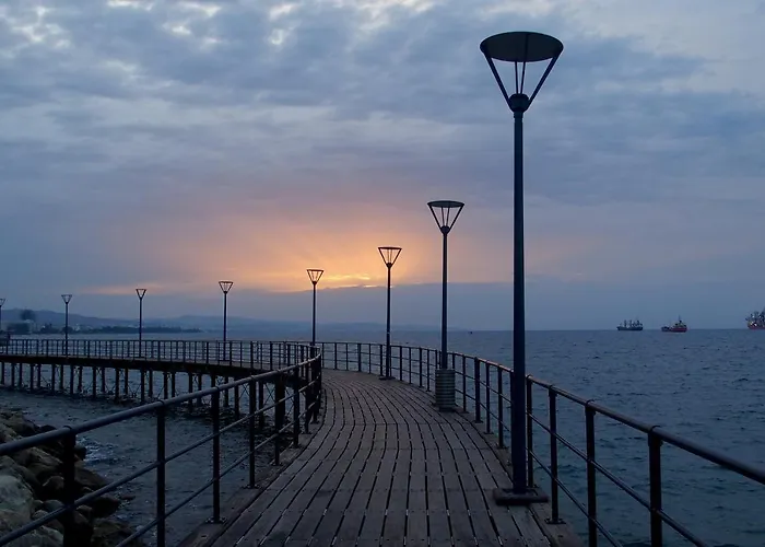 Ariadne 1, Sea Side Boutique * Lemesos