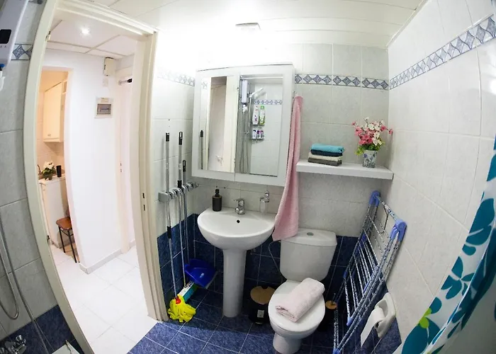 Ariadne 1, Sea Side Boutique *