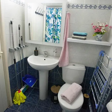 Ariadne 1, Sea Side Boutique